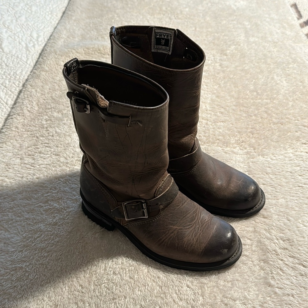 Frye engineer boots